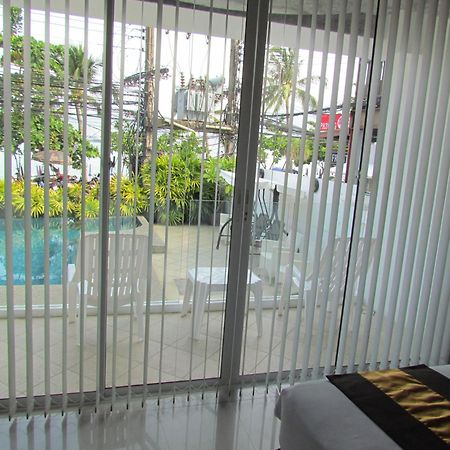 The Front Hotel And Apartments Patong Kültér fotó